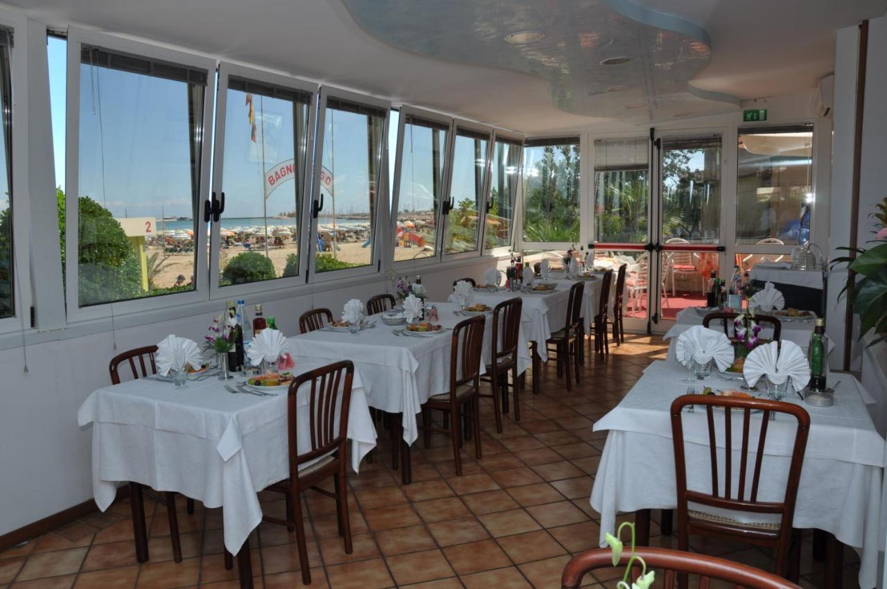 Hotel Driade Sul Mare Rimini Eksteriør bilde