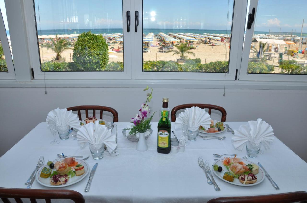 Hotel Driade Sul Mare Rimini Eksteriør bilde