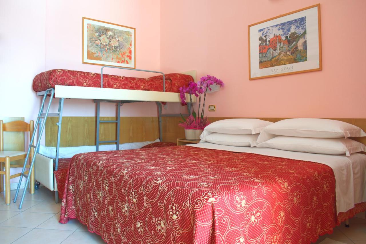 Hotel Driade Sul Mare Rimini Eksteriør bilde